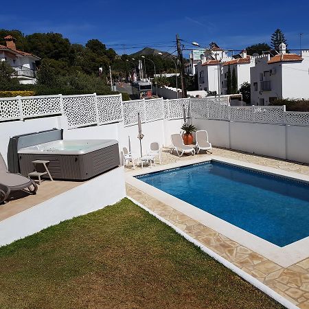 Villa - Zeezicht, Zwembad Nerja Eksteriør bilde